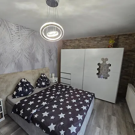 Tom Apartmans 1 Villa