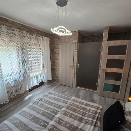 Tom Apartmans 1 Вилла