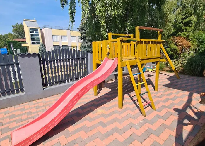 Tom Apartmans 1 * שיופוק